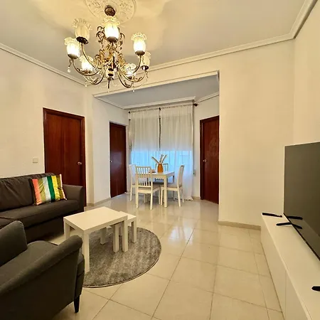 Apartman Centrico Y Comodo En *